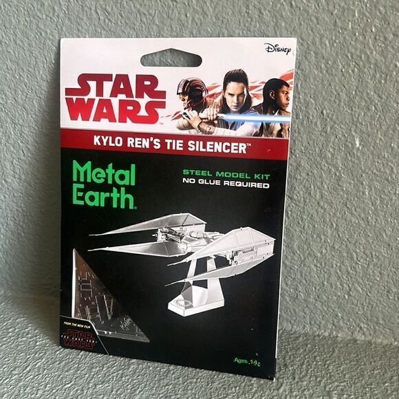 Disney Star Wars Metal Earth - Picture 4 of 4